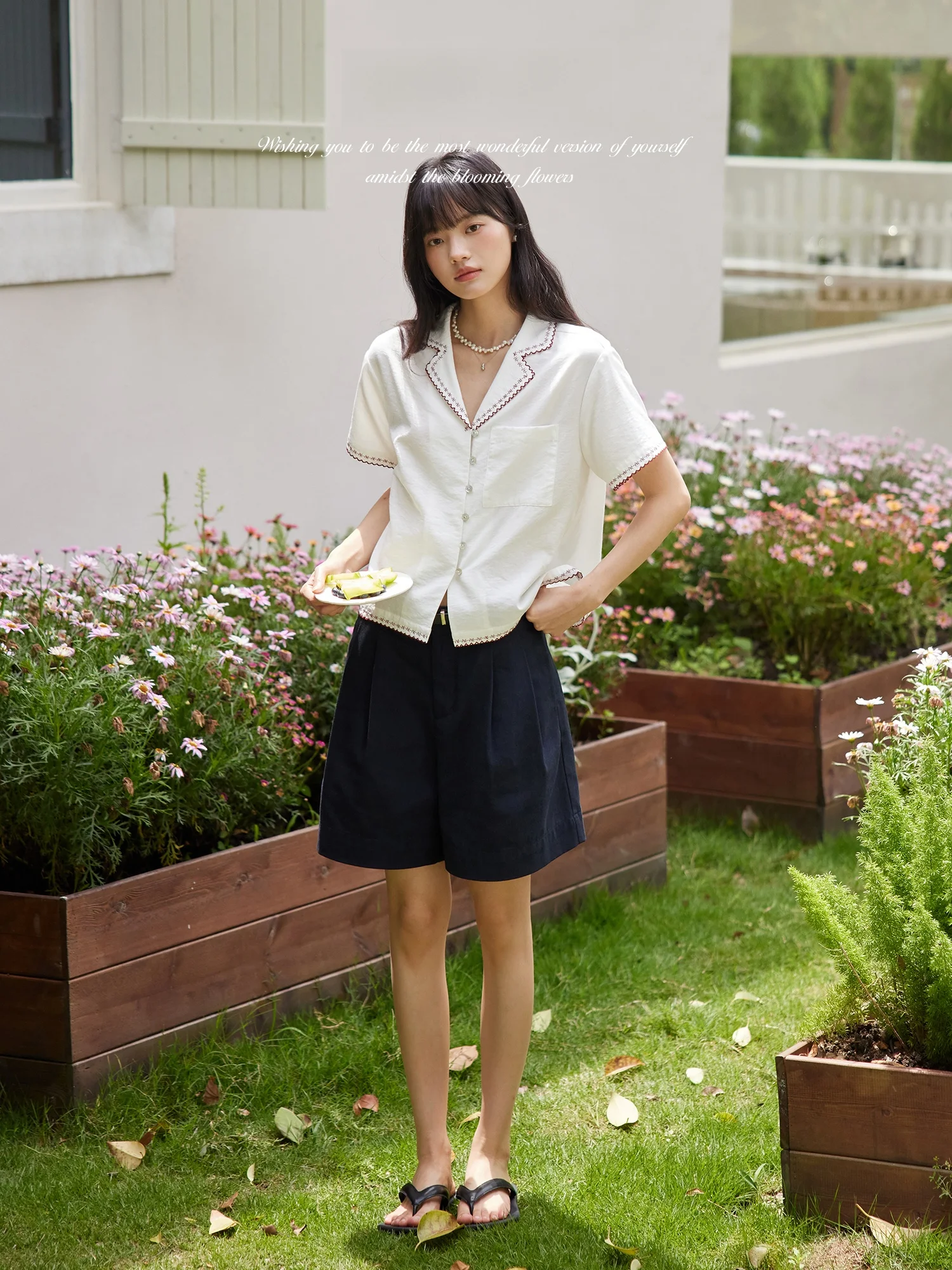 

Белая женская рубашка ORWhite в стиле ретро с кубинским воротником, вышивкой, свободного кроя, из смесового хлопка, с коротким рукавом, на пуговицах, для лета и повседневной носки