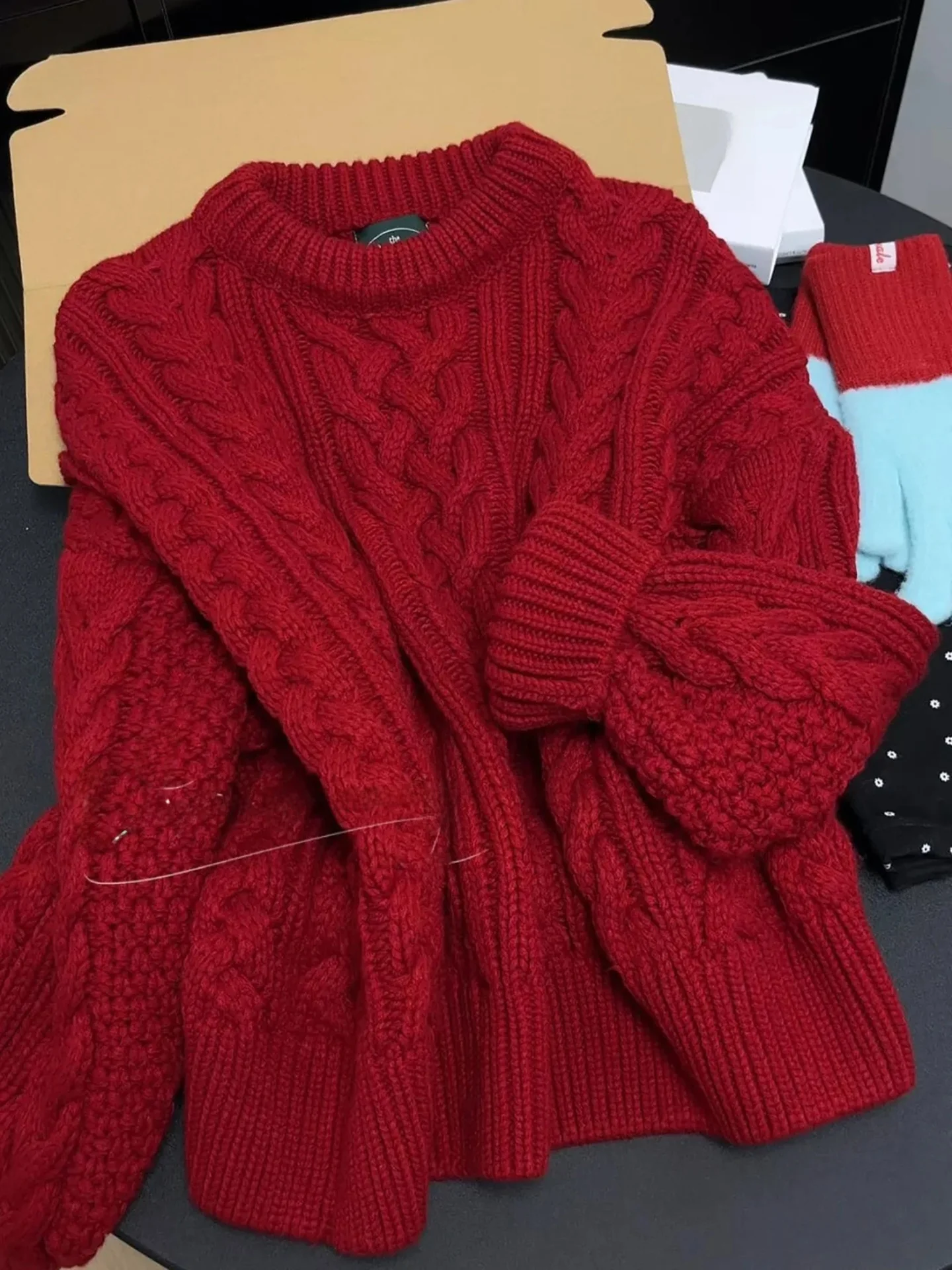 

Cisas Retro Red Sweater Women's Winter Thiened Korean Sle Lazy Knitted Warm Commuting Top Soft Loose Fit Long Sve