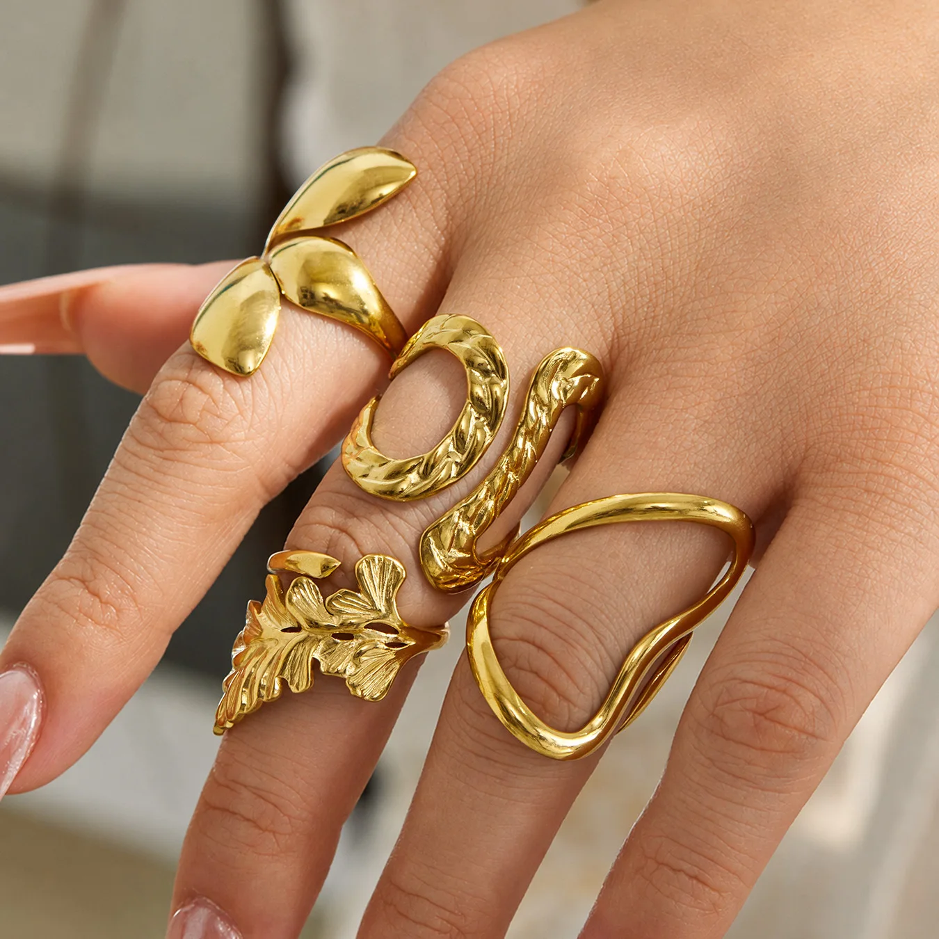 Geometric Irregular Hollow Out Ring 18K Gold Plated Stainless Steel Fashion Statement Jewelry for Women Punk Trendy Gift