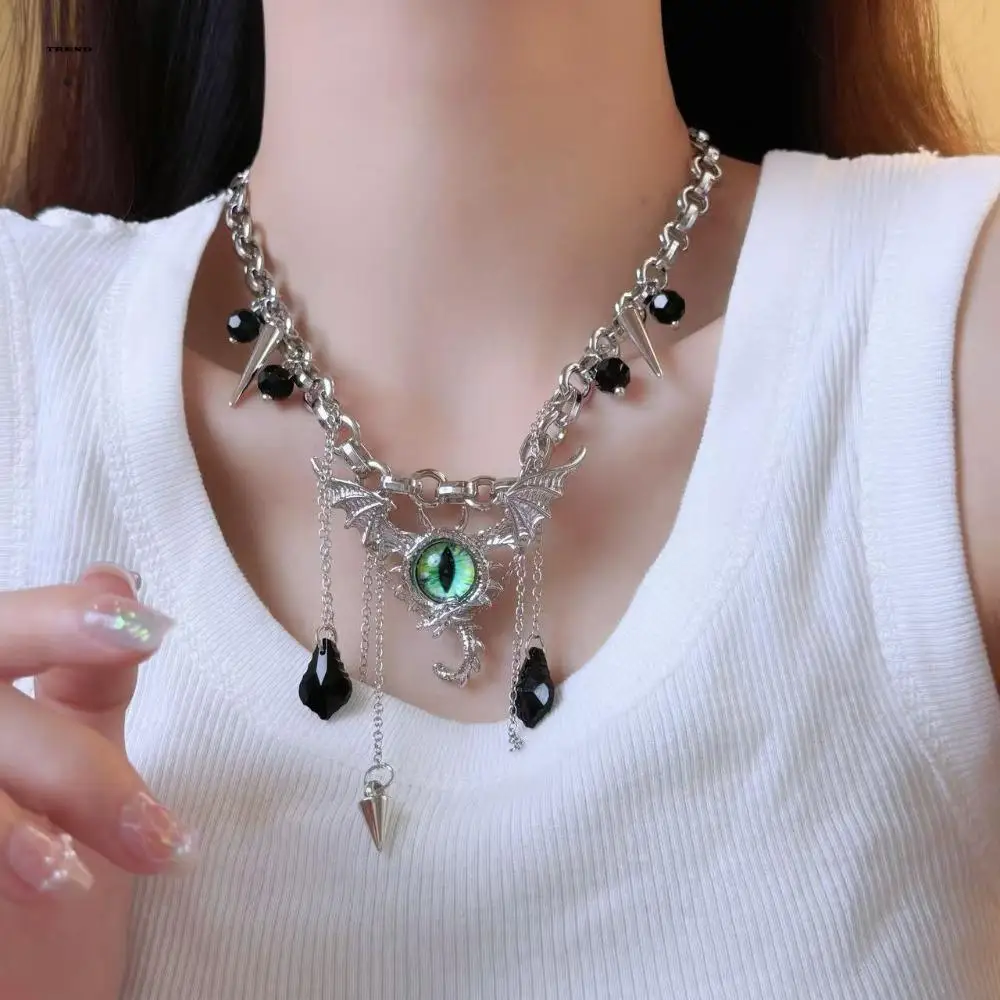 

Retro Eye Ghost Necklace Women Wings Tassel Metal Chain Necklace Vintage Beads Punk Gothic Necklace Ladies