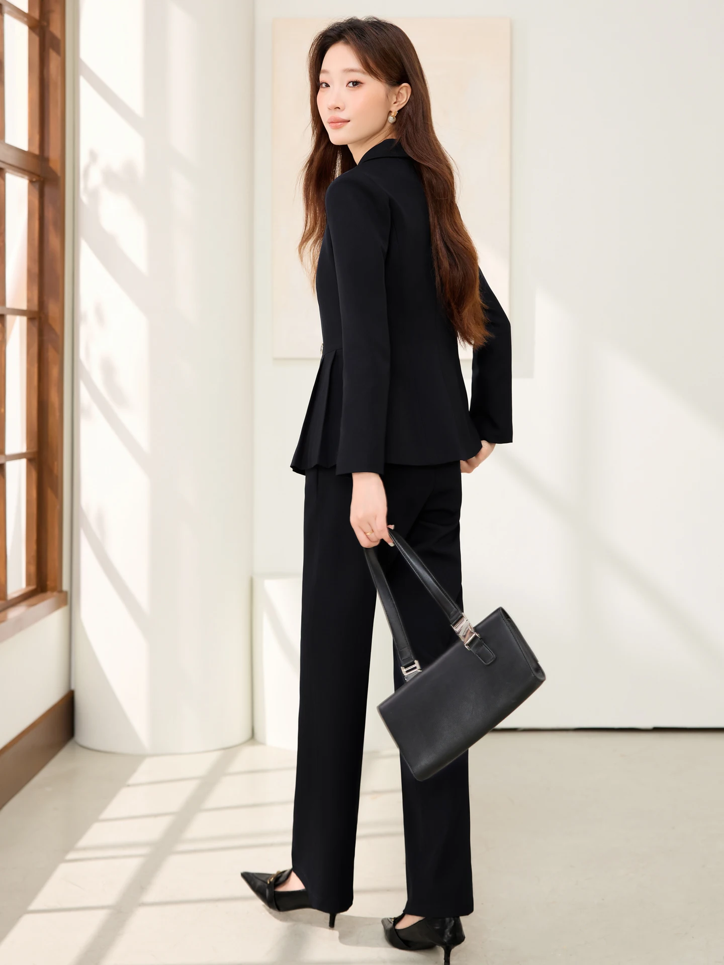 Alyssa Fashion Business Women's ，Two-Piece Set Pants + Suit Jacket Slim Elegant ，2026 Autumn Winter New Arrival