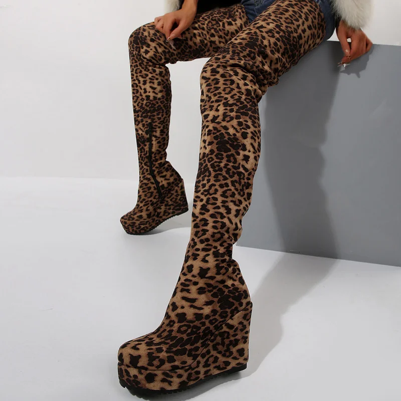 

Europe and America2025Autumn and Winter New Women's Fashion Boots Wedge Thick Sole Leopard Print Women