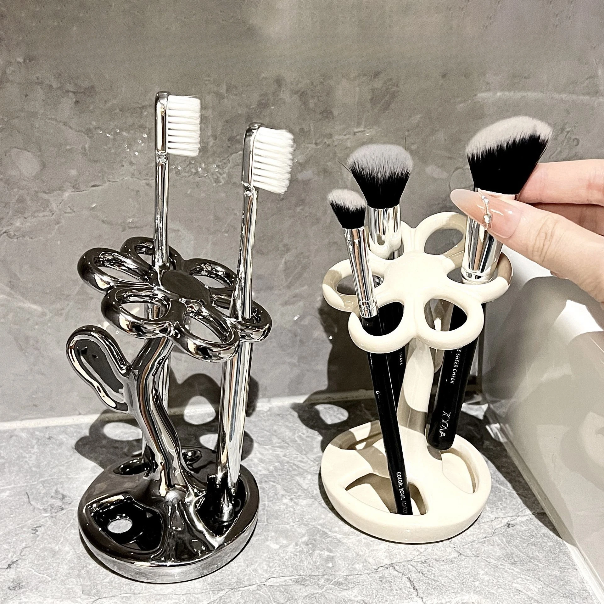 Creative Ceramic Toothbrush Holder, Makeup Brushes, Eyebrow Pencil Storage Rack Toilet Bathroom  Toothpaste Holders