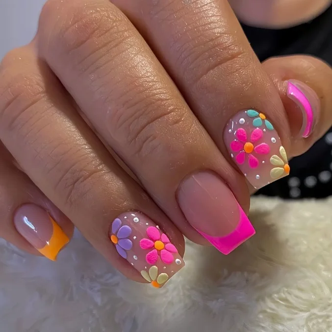 

Wearable Nail Pieces French Style Flower Design Removable Nail Extension Armor for Nail Dressing