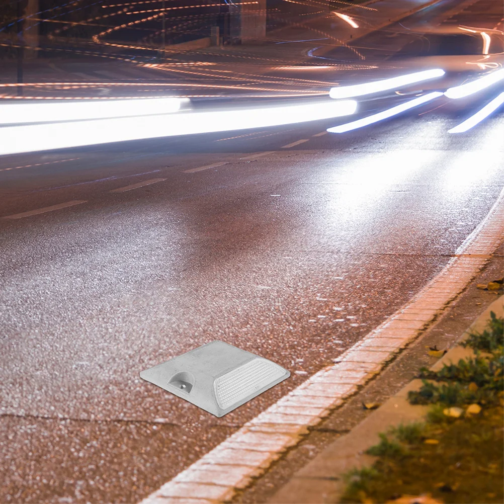 

4pcs Road Delineator Markers Plastic Reflective Pavement Safety Sign Night Visibility Driveway Highway Lane Reflectors Heavy