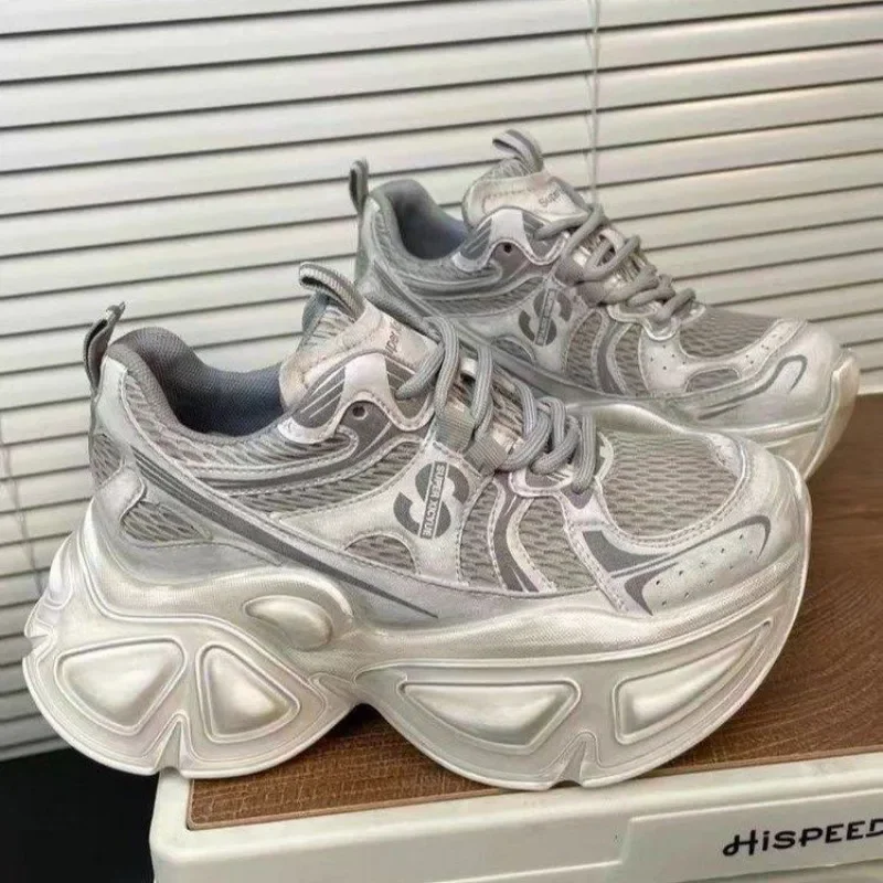 أحذية رياضية نسائية على الموضة 35-40 للتنقل في الفصول الأربعة أحذية كاجوال برباط شبكية قابلة للتنفس أحذية فردية سميكة القاع #6