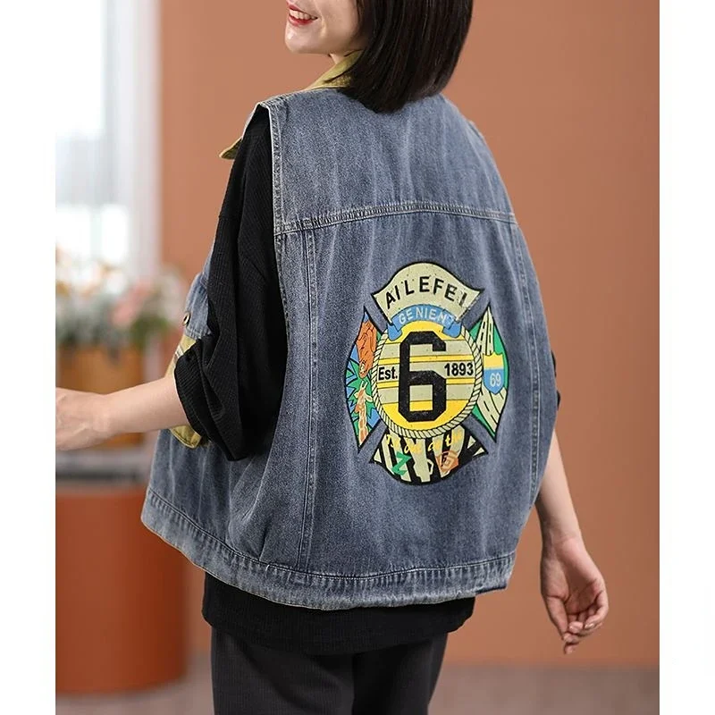 

New Denim Vest Sleeveless Cardigan Women's Jackets Spring Autumn Coats Vintage Tops Korean Fashion Brand Designer Clothing