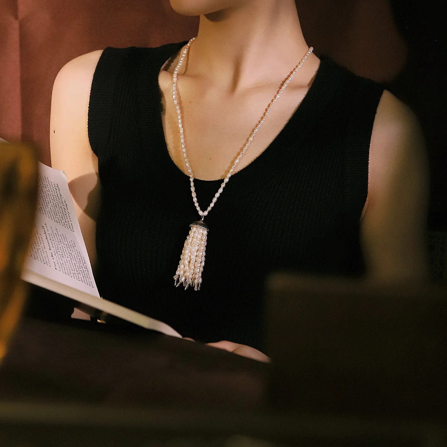 Long Freshwater Pearl Clavicle Chain For Women Elegant Versatile Niche Neck Chain Fashion Wedding Daily Neck Jewelry Gift