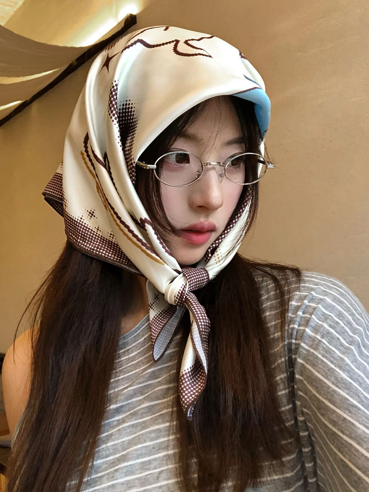 Cute Skateboard Dog Graffiti Scarf Women's Fashion Wrap Chest Silk Scarf High-End Versatile Small Square Scarf Decoration