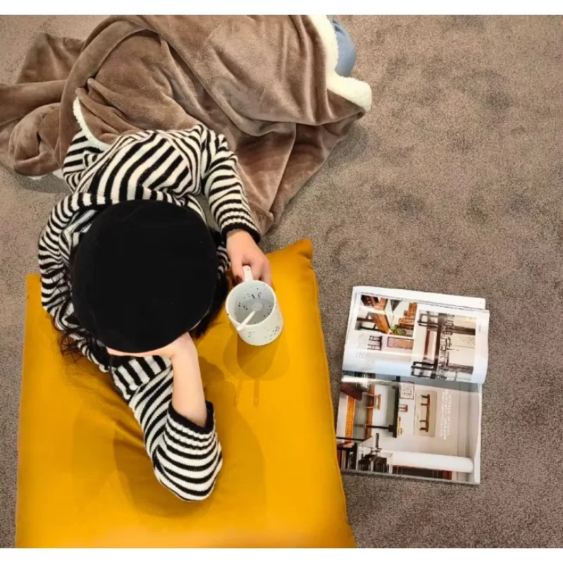 Luxury Hand Tufted Rug with High Pile and Abstract Design for Living Room and Master Bedroom