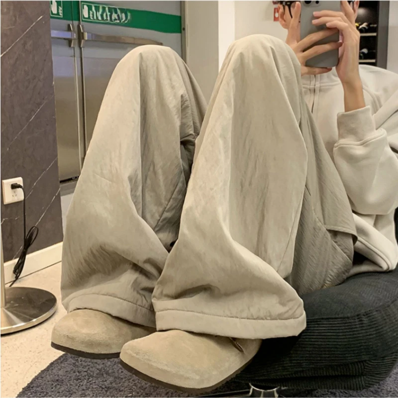 

Unisex Thick Cotton Pants with Added Fleece Windproof Cold Proof Casual Autumn Winter Trousers for Men And Women