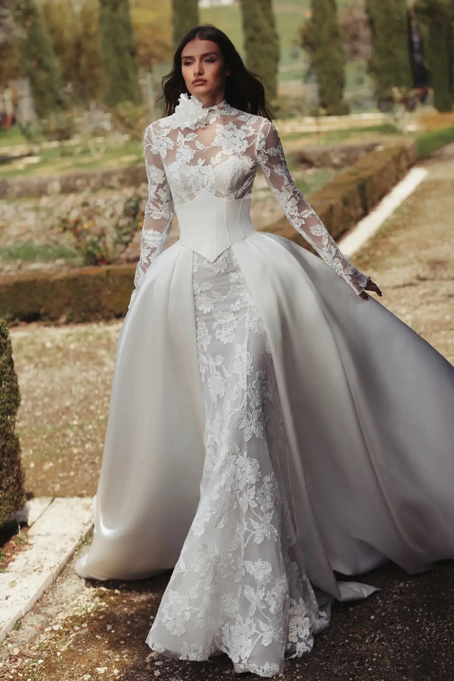 

Mermaid Wedding Dress Long Sleeve Lace Vestidos 2 En 1 Desmontable Boda Vintage Satin Corset Bespoke De Novia Vestido Casamento