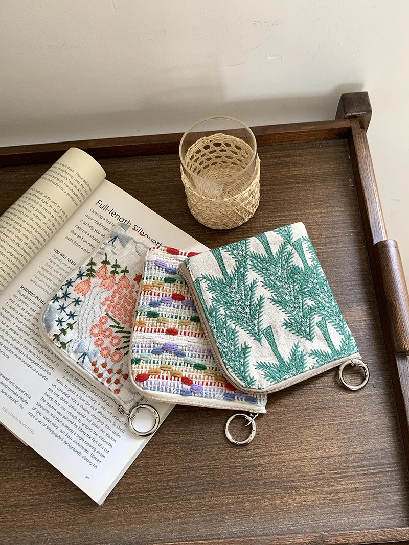 Women Bag Cotton And Linen Embroidered Coin Purse Small Portable Bag Opening Red Envelope Cute Girl Sanitary Napkin Storage Bag