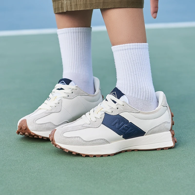 2026 Classic Running Travel Shark Shoes Burst Men's Shoes Couple Shoes Women's Shoes Sports Shoes All-match Casual Shoes