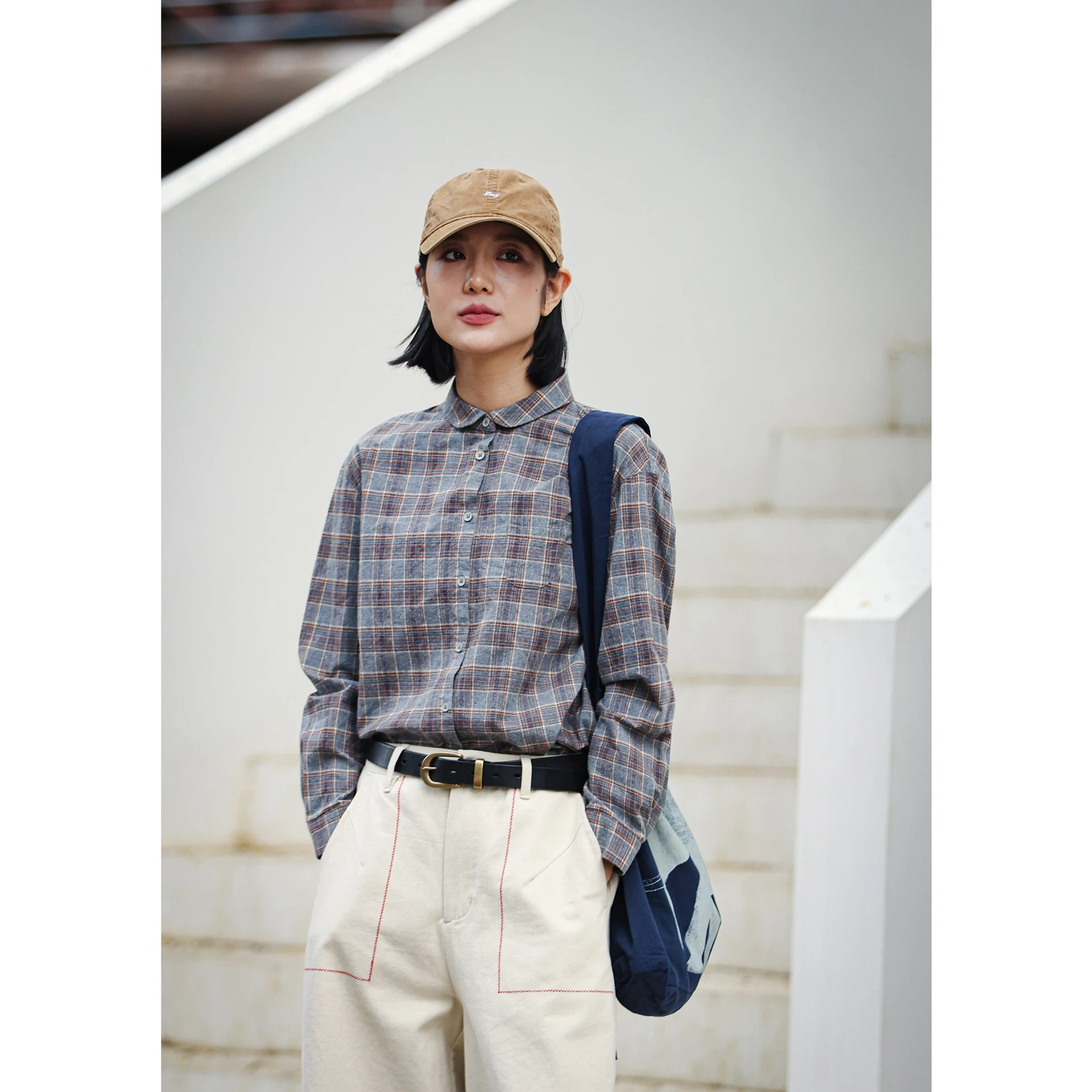 

Свободный крой из чистого хлопка в клетку, женская осенне-зимняя одежда с воротником на пуговицах, дышащая удобная художественная одежда