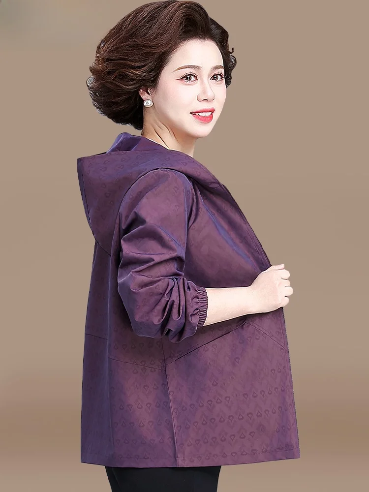 

Весенняя модная верхняя одежда для женщин среднего и старшего возраста: повседневная куртка больших размеров, ветровка на молнии, укороченная модель.