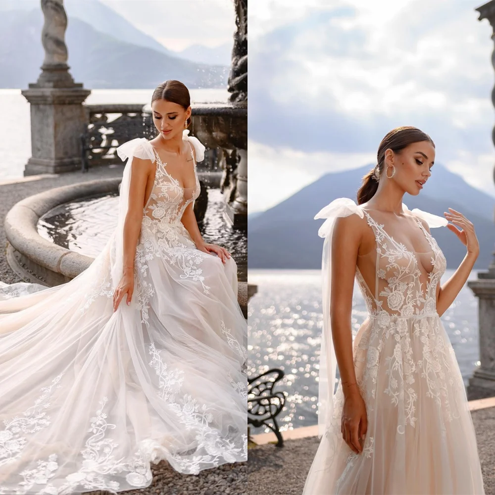

Customized pure white Tulle Wedding Dress Sexy V-neck Spaghetti Straps Robe de mariée Classic Backless Sleeveless Bridal Gowns