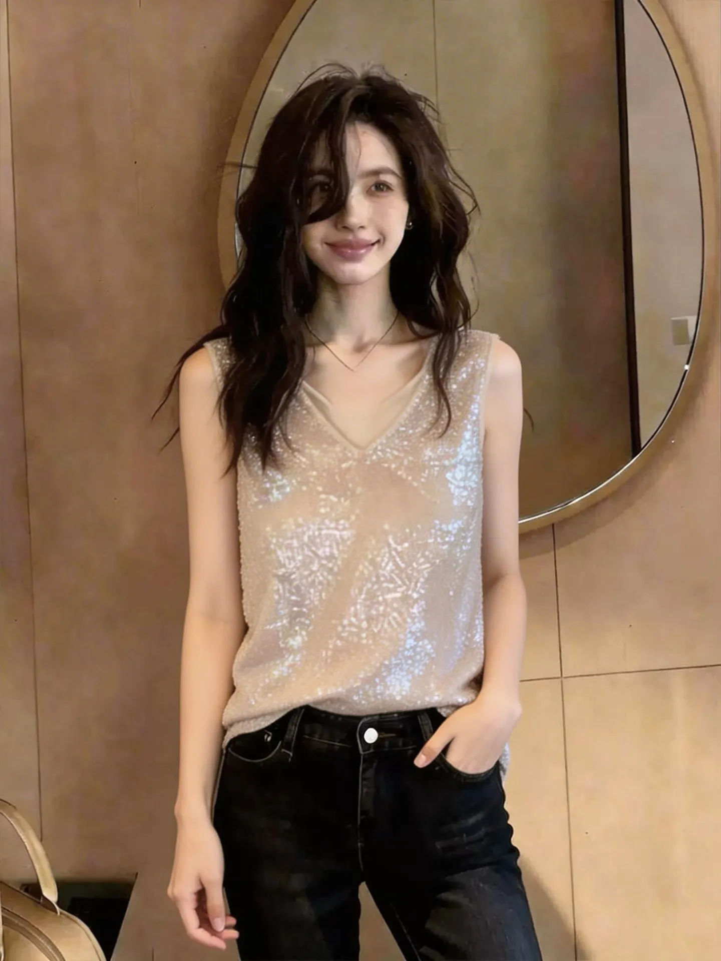 

Shiny Sequin V-Neck Sleeveless Vest Women's Fashionable Versatile Slimming Commute Top Spring Summer New Arrival