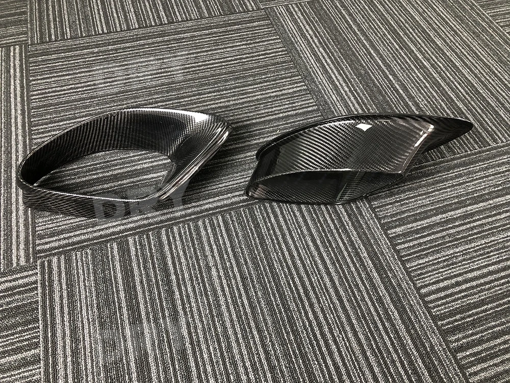 Paraurti posteriore in fibra di carbonio Presa d'aria Trim Uscita laterale Copertura del telaio di aspirazione Car-styling Bodykits per Porsche 986 Boxster 1996-2004