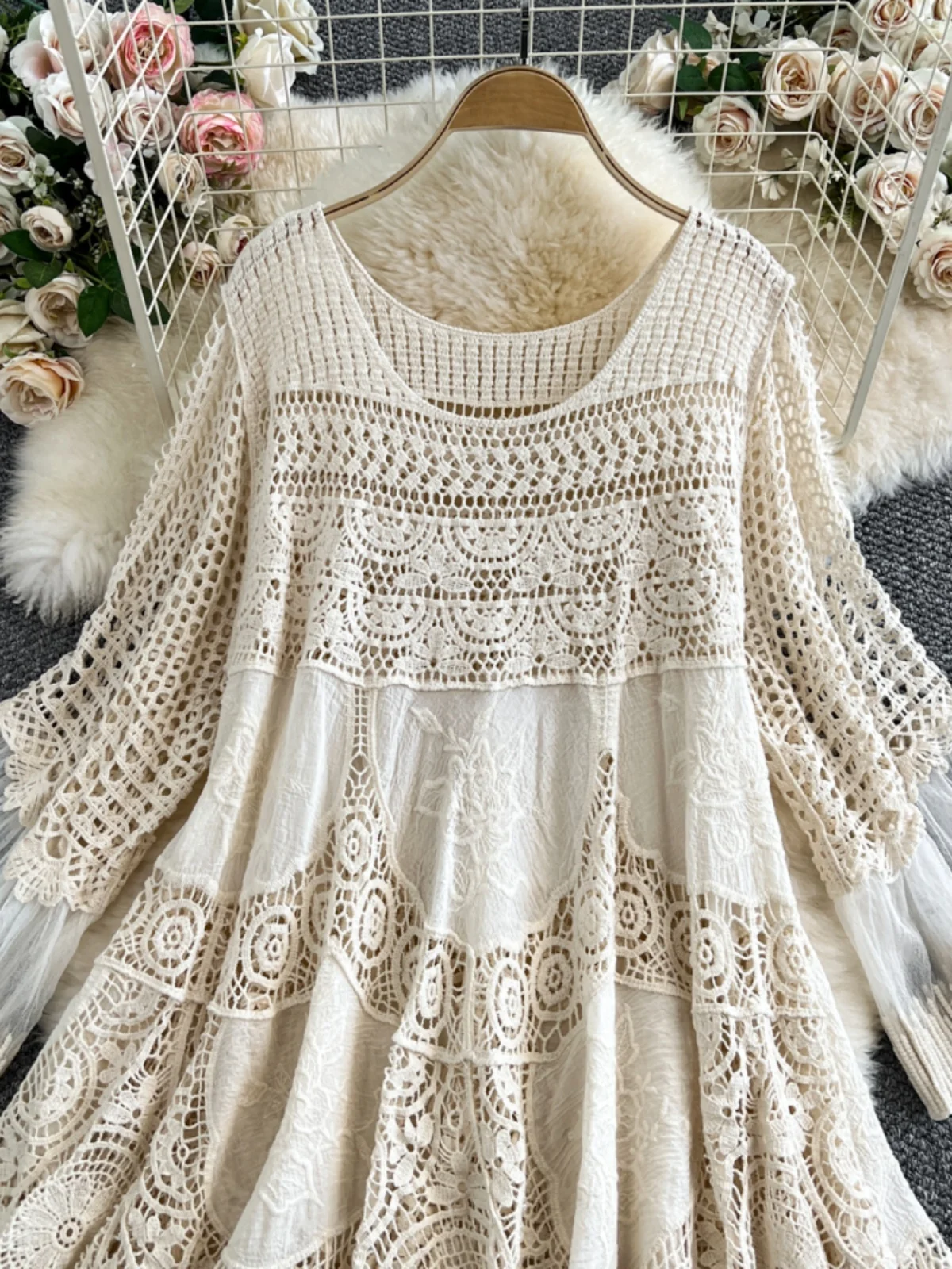 Vestido Midi F de Verão Estilo Boho Coreano com Tricô Solto, Design Vazado e Saia Evasê