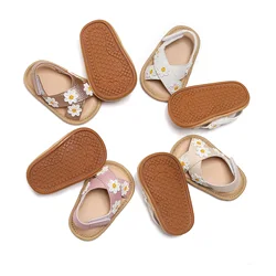 Summer Infant Baby Girls Anti-slip Flat Shoes Floral Pattern Soft Sole Sandals White/ Golden/ Pink