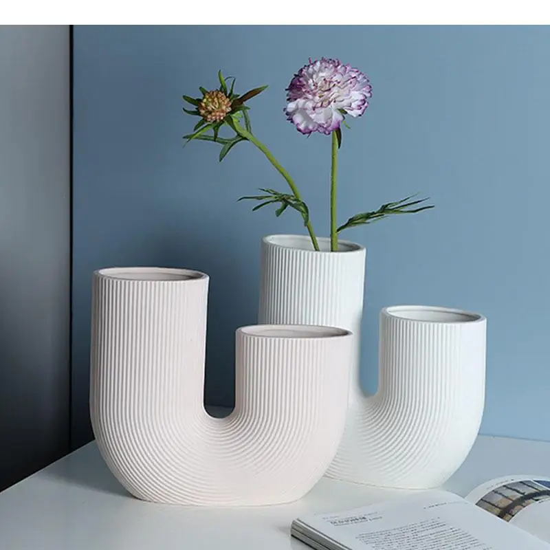 U-shaped Ceramic Vases Tabletop Flower Arrangement Creativity Ornaments Crafts Porcelain Vase Home Decoration Accessories Modern