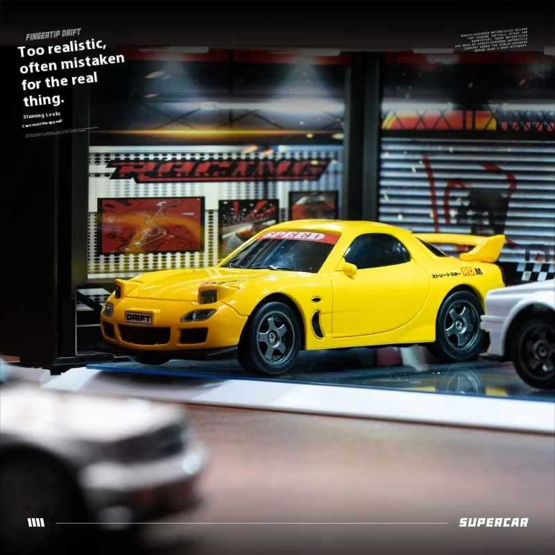 1:43 RC Drift Car 4WD Desktop Remote Control Car Toy 2.4G Simulation of Retro Car Models for Boys' Toys Birthday Gift