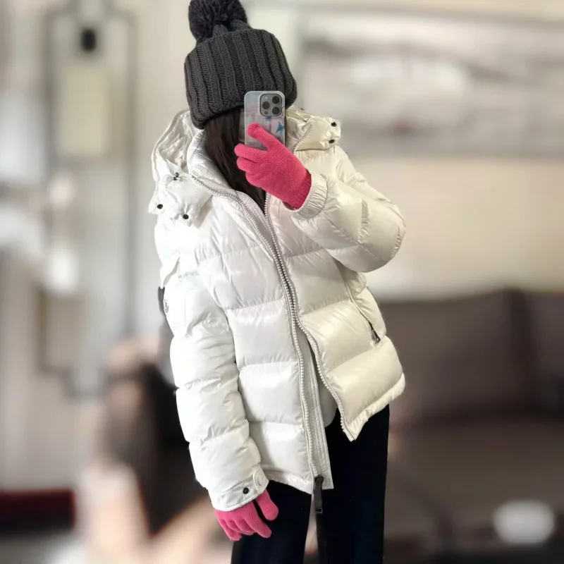 Moncl*r Women\'s Winter Down Jacket Thick Zipper Best Down Jackets 90 Goose Down Fashion Leisure Winter Coat Female Winter Coats