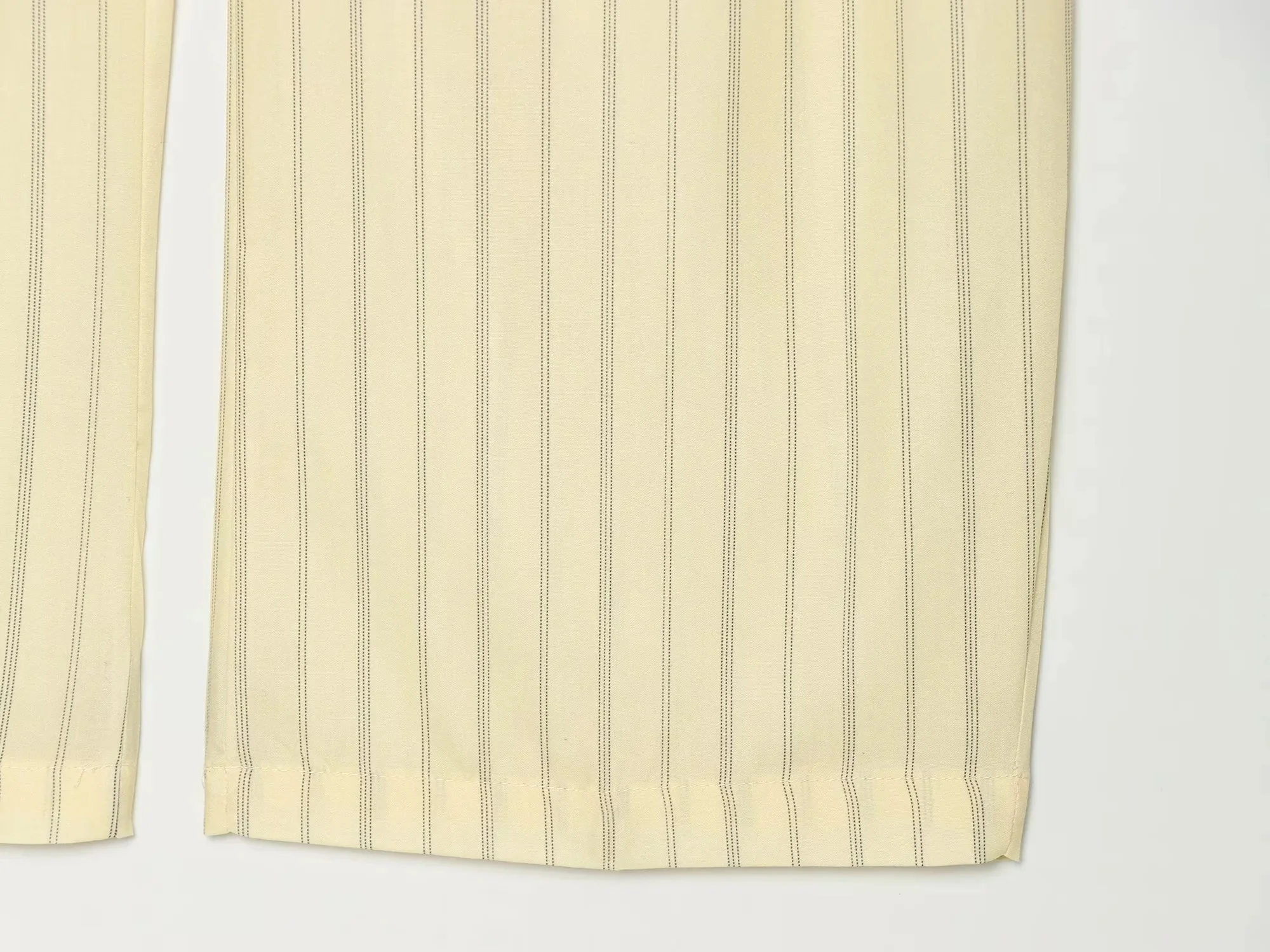 KONDALA Damen Eleganter Freizeitanzug Gestreifter Kontrastfarbener Kurzarm-Oberteil, Lange Hose 2026 Sommer Trendiges Urlaubs-Chic-Set – Detail 21