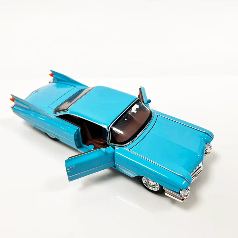 1:32 Large Rocket Alloy Die-Cast Model Car Toy with Openable Doors, Pull-Back Function, Light and Sound Effects, Boys' Car Enthusiast Ornament, Birthday and Christmas Gift