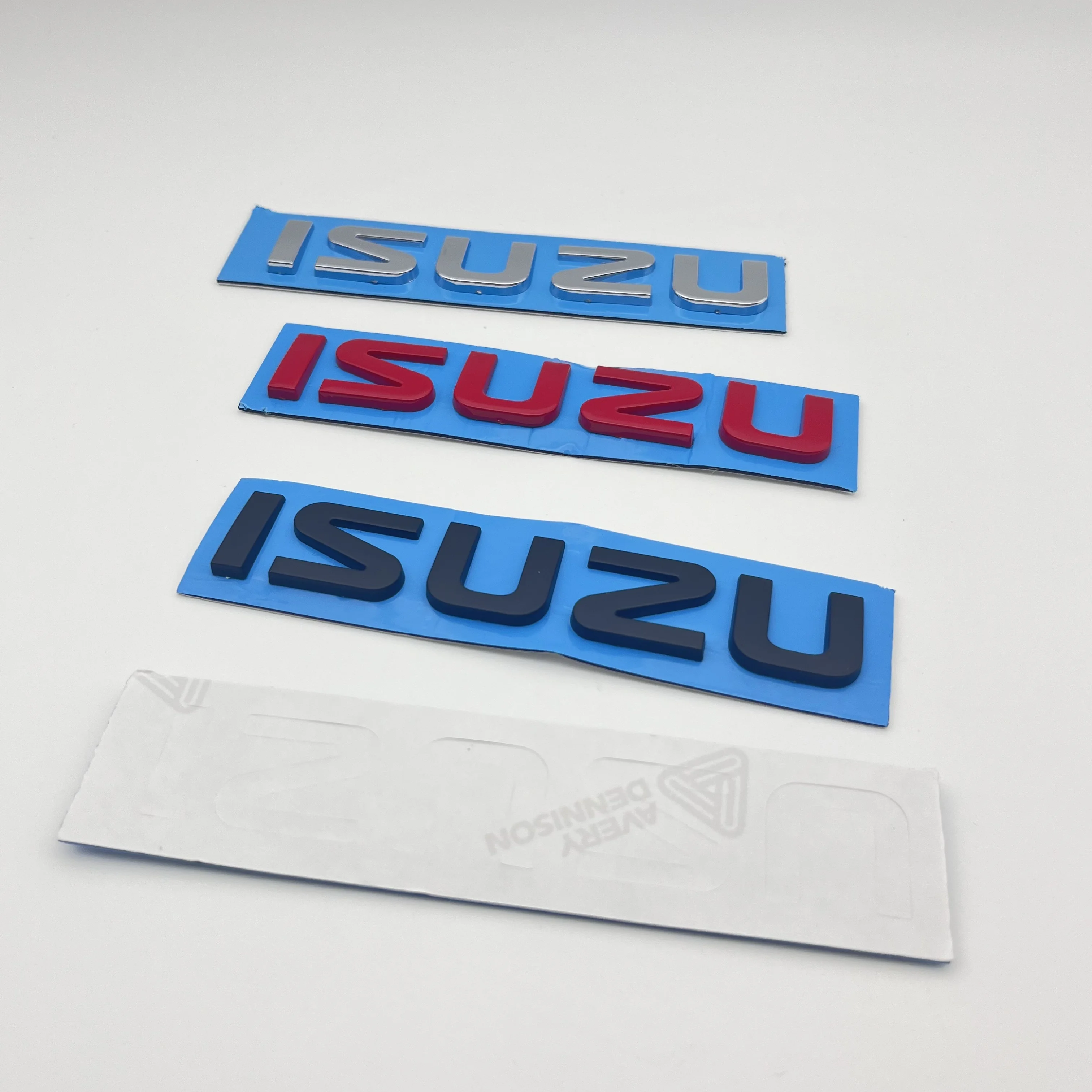 1pcs ISUZU Letter Logo High-quality Car Sticker forIsuzu Ruimai D-MAX MU-X Car Raer Trunk Emblem Badge Refit Styling Accessories