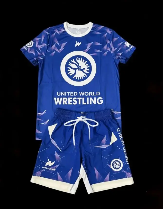 

Модный дышащий спортивный костюм 2026 года, унисекс, быстросохнущий, для тренировок, футболка