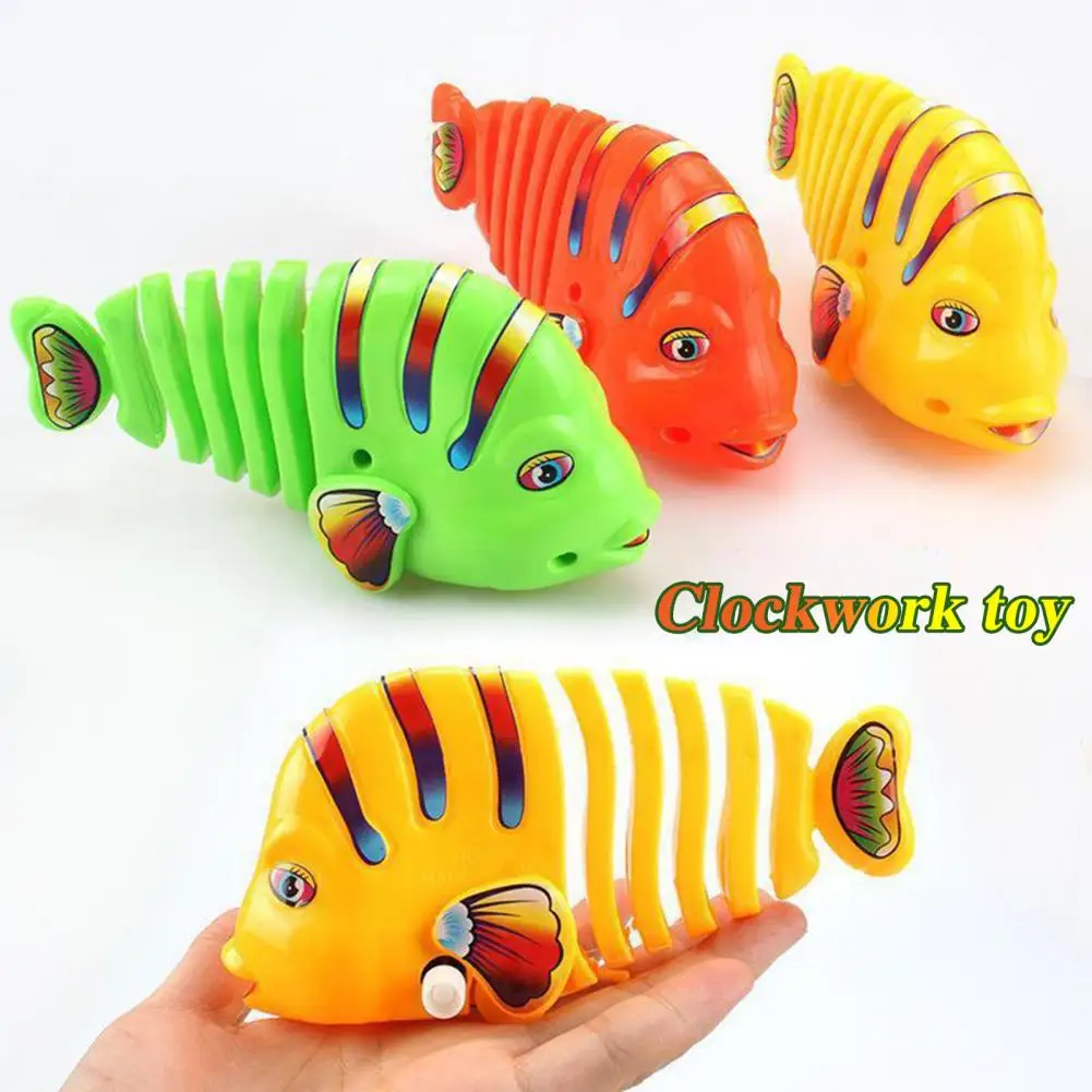 1/6Pcs Wind-up Wackeln Fisch Spielzeug Wind-up Fisch Spielzeug Set Desktop Dekoration Bunte Cartoon Fisch ornamente mit Frühling Uhrwerk