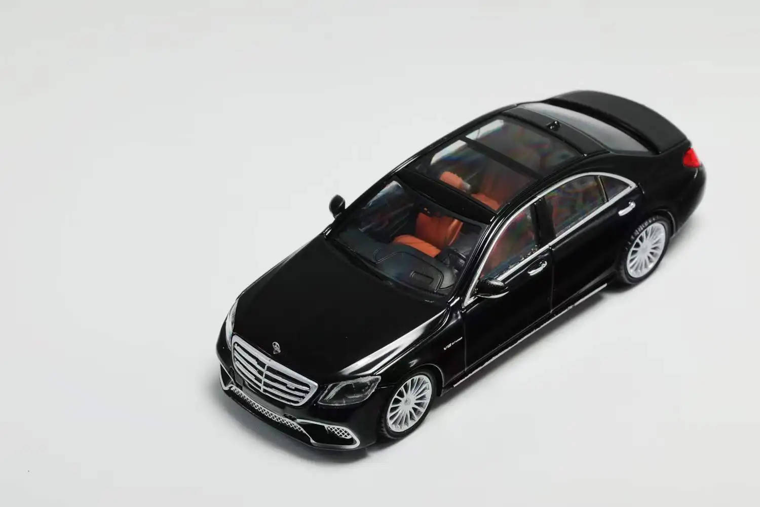 KINGMODEL 1:64 S65 W222 Silver Black White Green limited999 Diecast Model Car