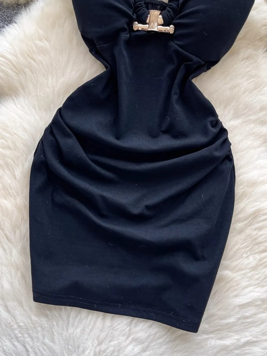 Foamlina Sexy Ausschnitt Metall Knopf Sling Kleid Frauen Cinched Taille Rückenfreie Brust Freigelegten Slim Fit Bodycon Mini Kleid Nachtclub