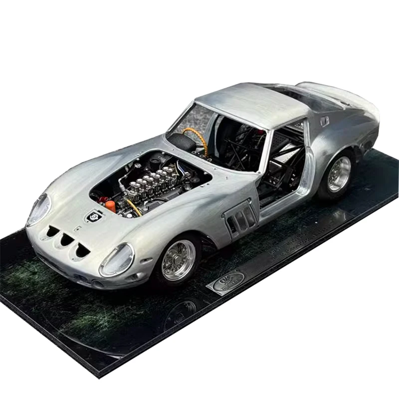 CMC 1:18 250GTO Skeleton Clear Paint Edition Limited Edition Alloy Car Model Collection Gift