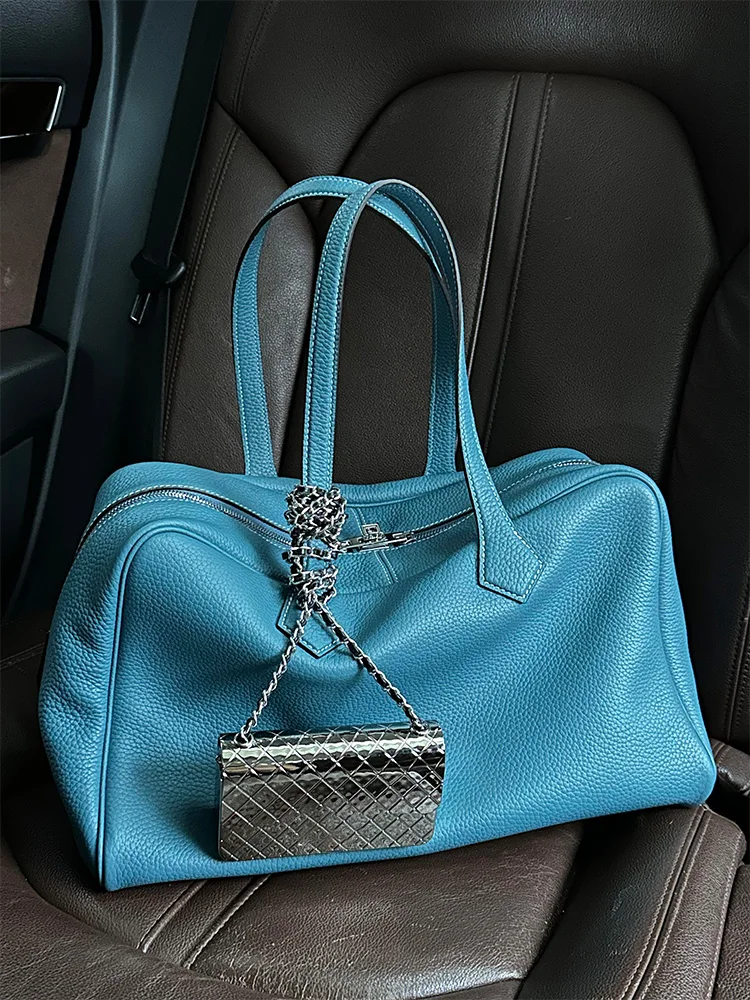 

Leather Large Capaci Tote Bag Women's 2025 New Retro Commuter Single oulder Bowling Boston Bag Casual Simple Sle Youth