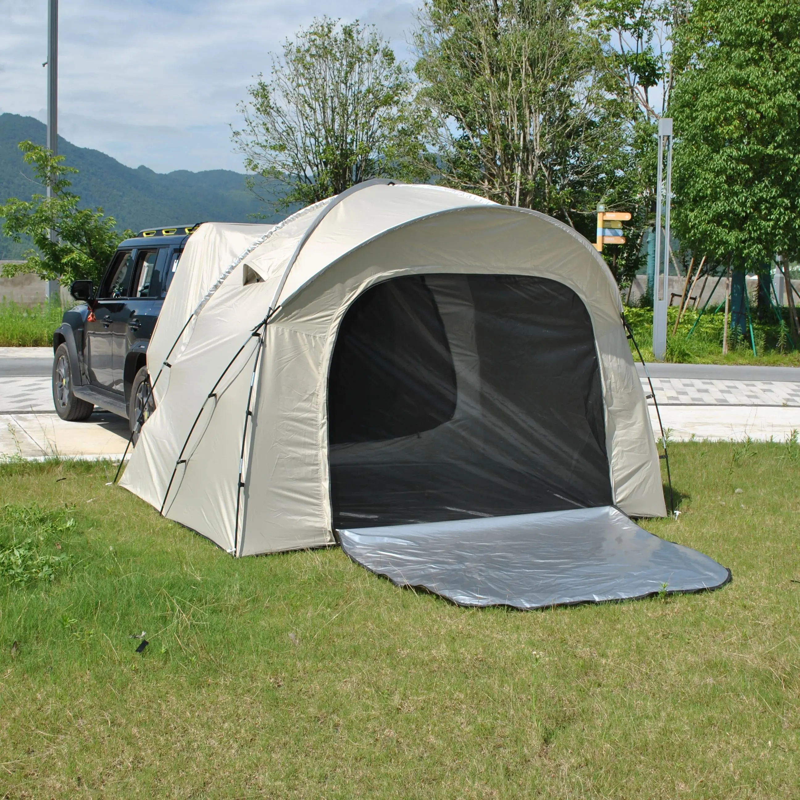 

Outdoor Car Rear Tent Camping Picnic Waterproof,SUV Tail Tent 3-4 people Dome Tent Easy Setup Sunshine-Proof Large Sapce