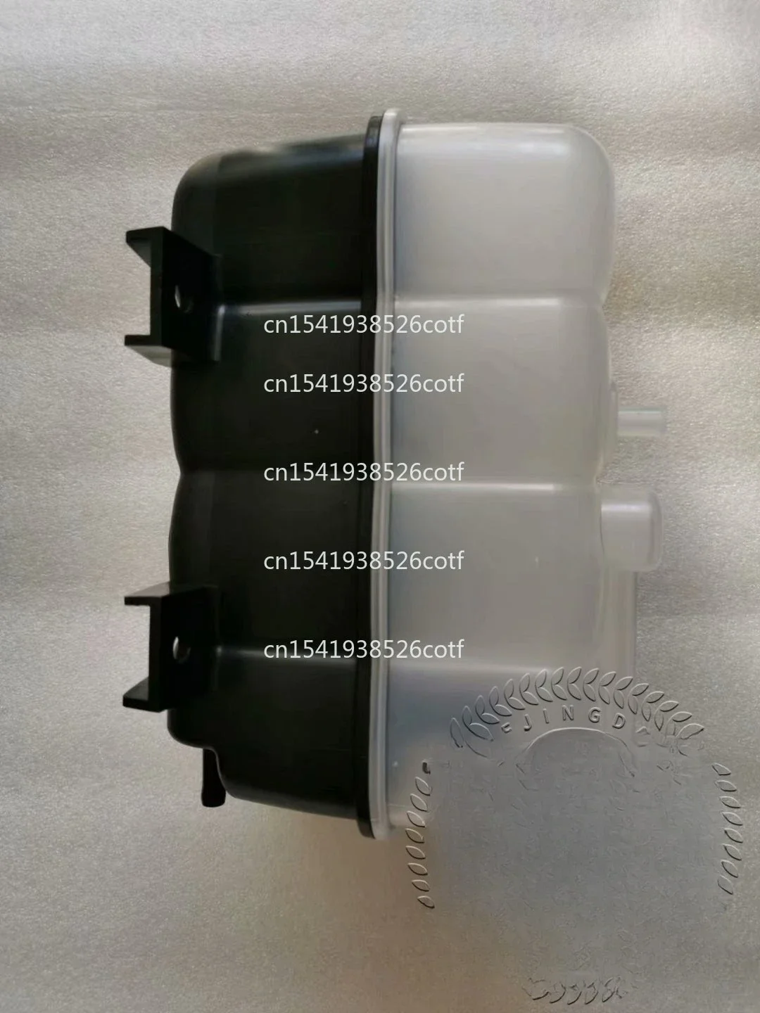 QX56QX80 غلاية تجديد خزان المياه تول Y62 خزان المياه المساعدة وعاء الماء غلاية التخزين الأصلية