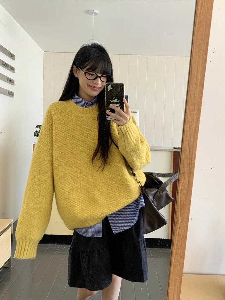 

Spring 2026 Women's Loose Long Sve Knitted Sweater round Ne Casual Sle Comfortable Soft Drapey Design Slimming Effect