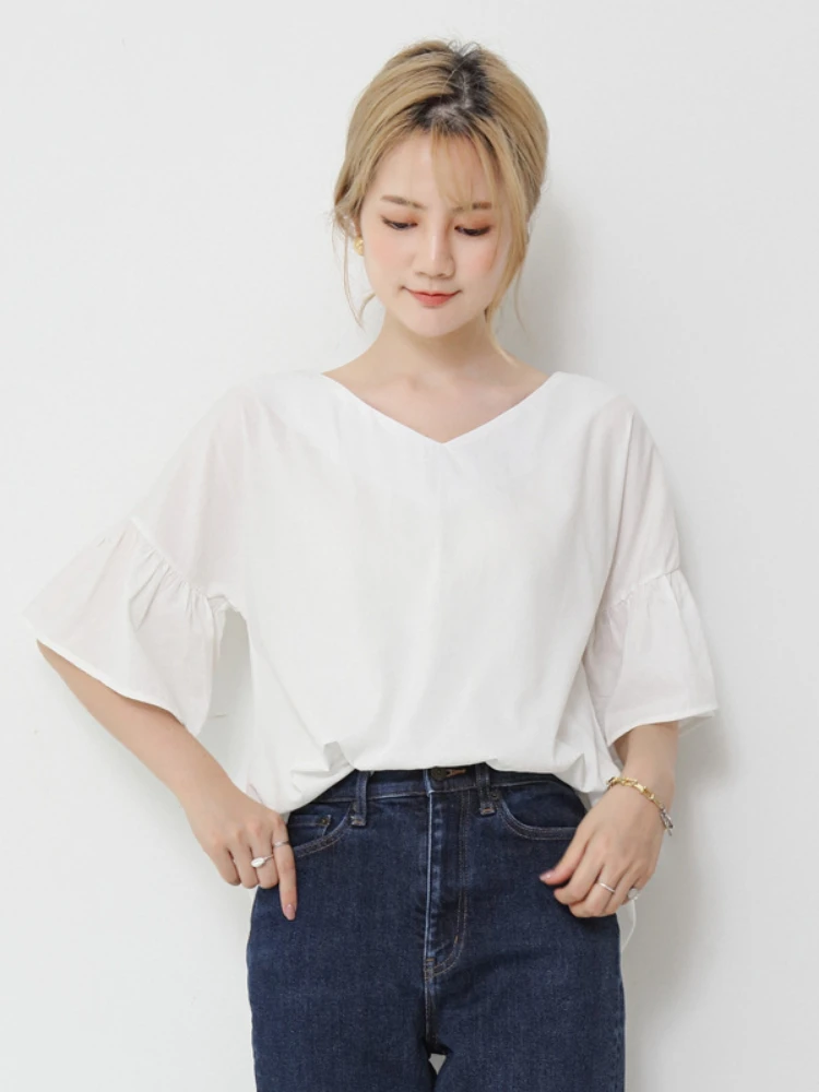 Matakawa V Neck Blusas Mujer Solid Flare Sleeve Summer Elegant Women Blouses 2022 Japan Style Loose Ruffles Casual Shirts