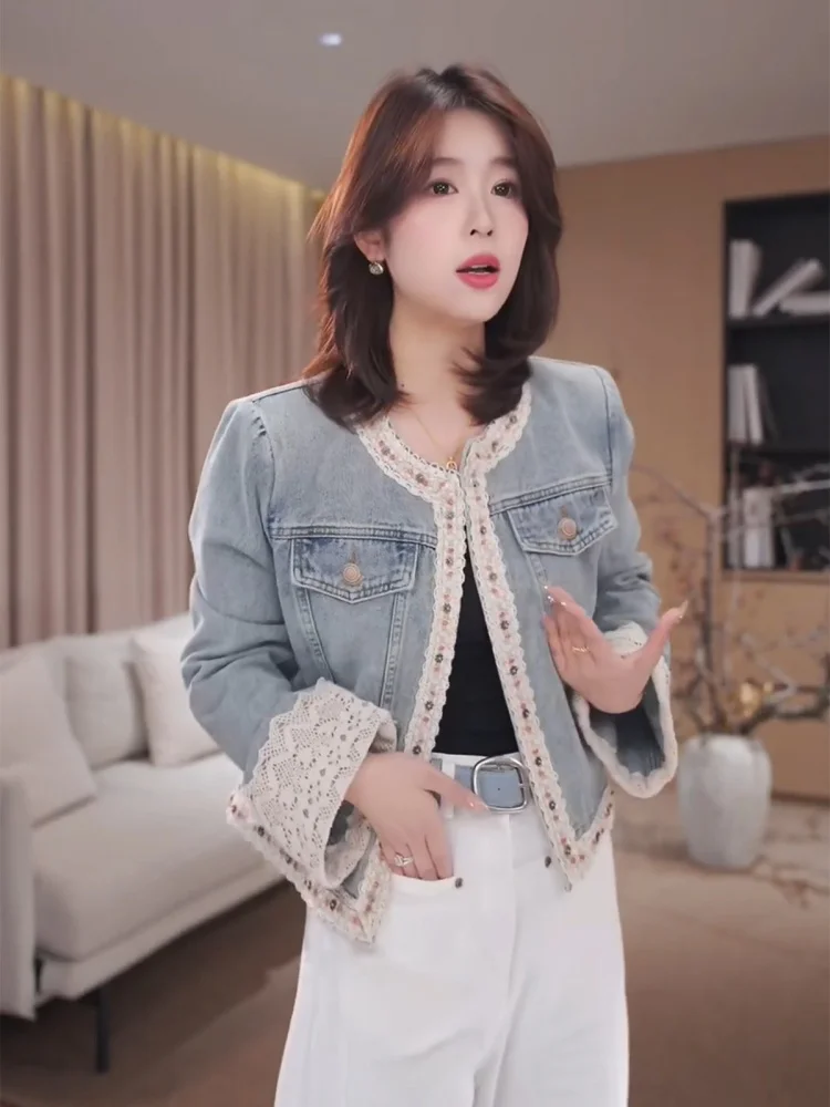High-Quality round Neck Splicing Lace Short Jeans Jacket for Women Stylish Slimming Versatile Autumn New Style Commute Wind