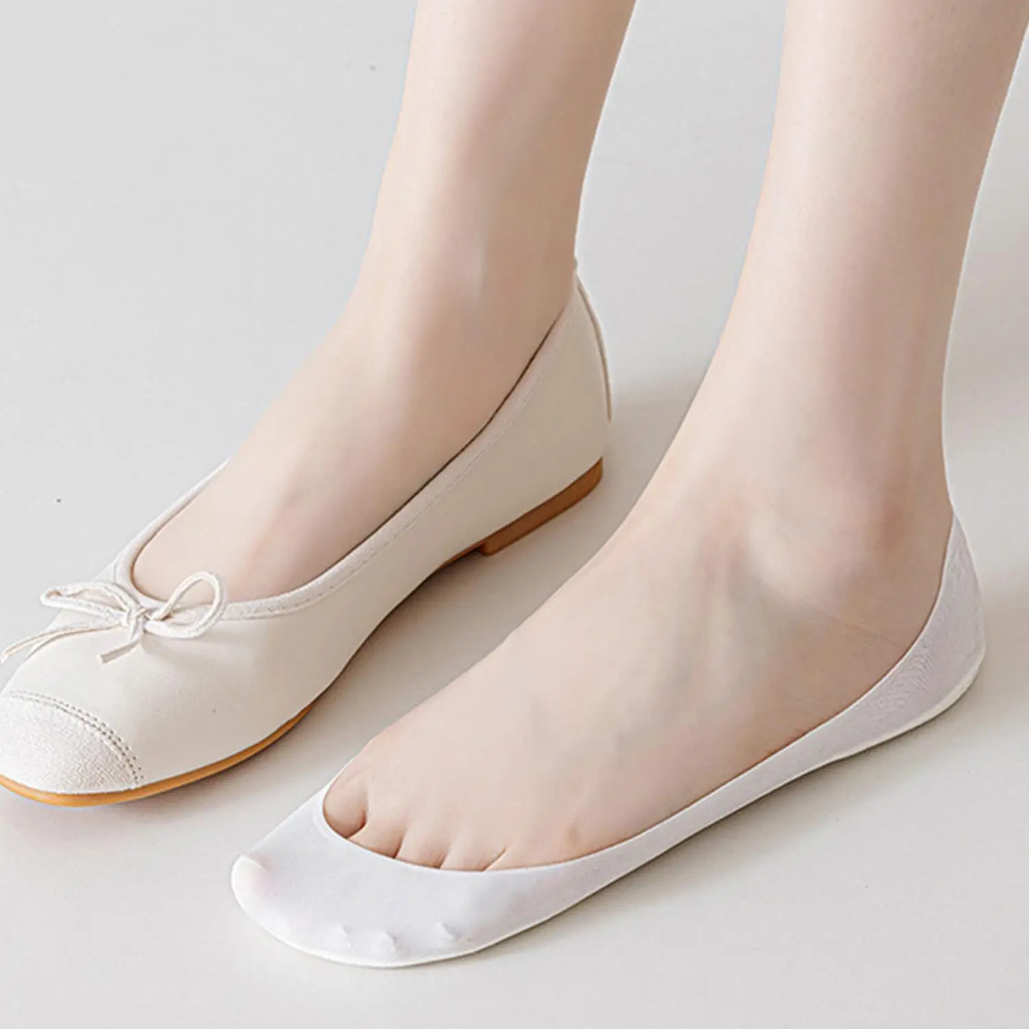 1 par de calcetines náuticos 3D para mujer, calcetines invisibles con cojín transpirable para masaje de pies con lazo, calcetines invisibles para el cuidado de la salud, calcetines náuticos de seda antiapagados de silicona