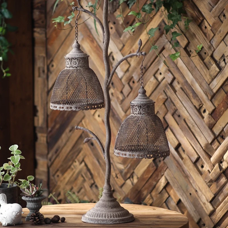 Retro candlestick ornament desktop wrought iron creative art scented candlestick holder ancient atmosphere decorative props