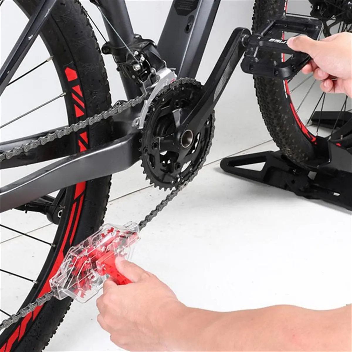 A58Z Bike Chain Cleaner Bicycle Chain Washer Scrubber Portable Cycling Chain Cleaning Tool Wash Tool for Bike Cycling