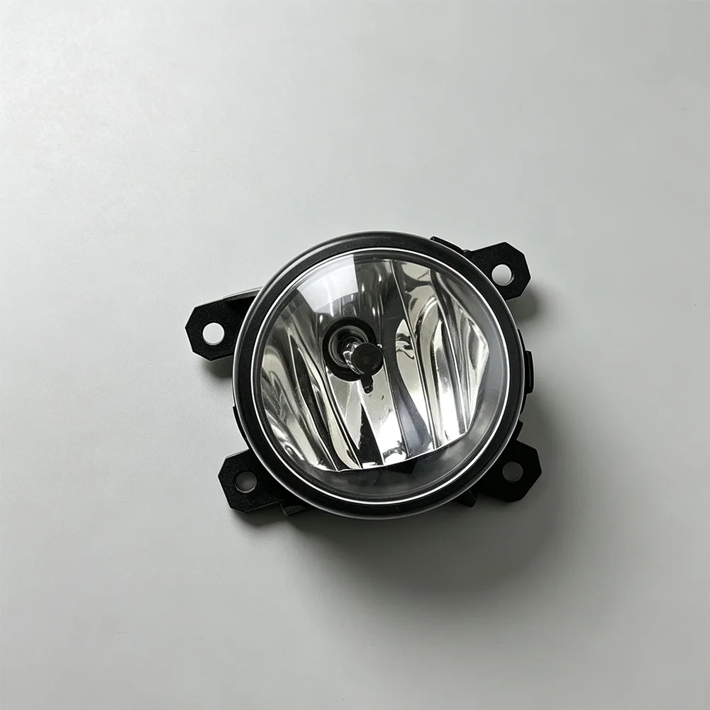 Auto Front Fog Lamp Left Right Fog Lamp For Low Visibility Driving Metal And Plastic Build Yellow Light Output