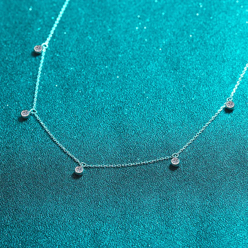 18K gold necklace 0.5carat  moissanite star clavicle chain pt950 platinum necklace diamond pendant