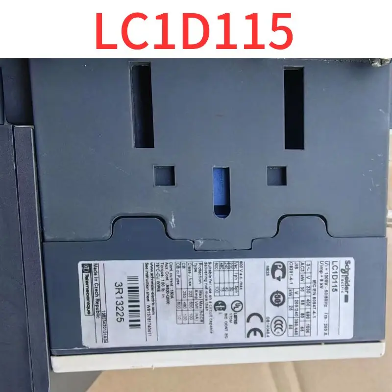 

Подержанный контактор LC1D115D катушка 220 В