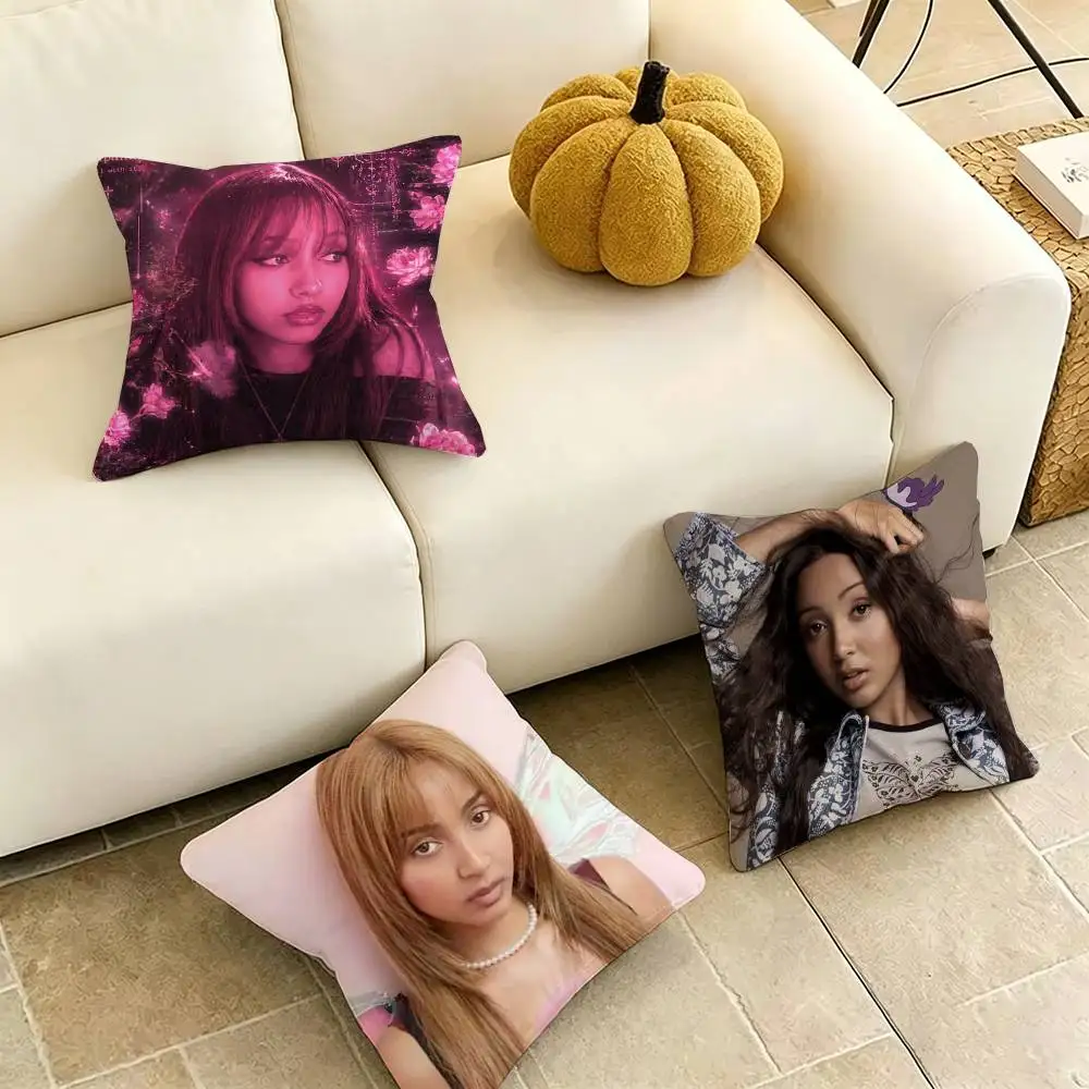 

Singer Pink-K Pantheress-S Square Double-Sided printed Pillow Case Bedroom Bedside Pillow Sofa Cushion Cover Gift