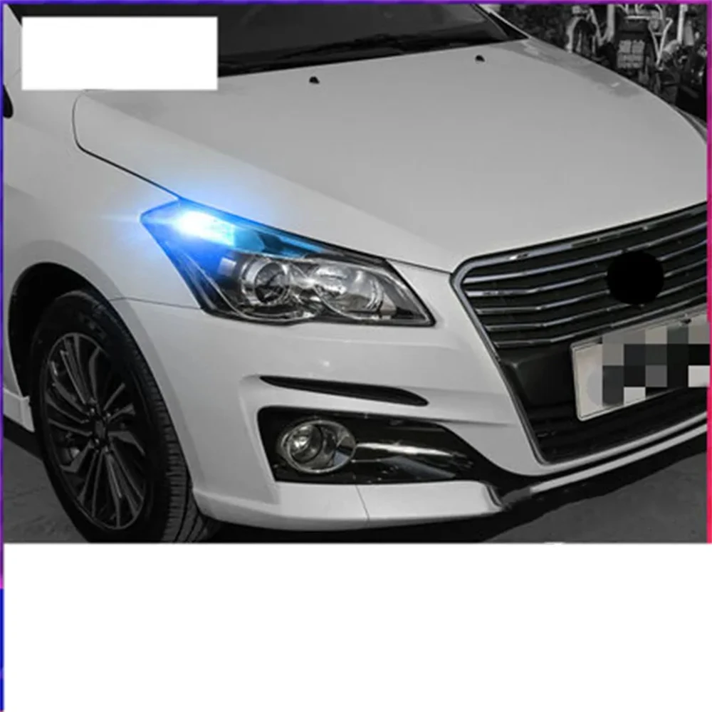 ไฟวิ่งกลางวัน LED สำหรับรถยนต์ Suzuki ciaz ALIVIO พร้อมไฟเลี้ยวสีเหลืองสีน้ำเงินไฟขับขี่กลางคืน2ชิ้น